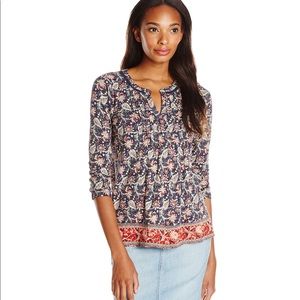 🍀Lucky Brand top🍀